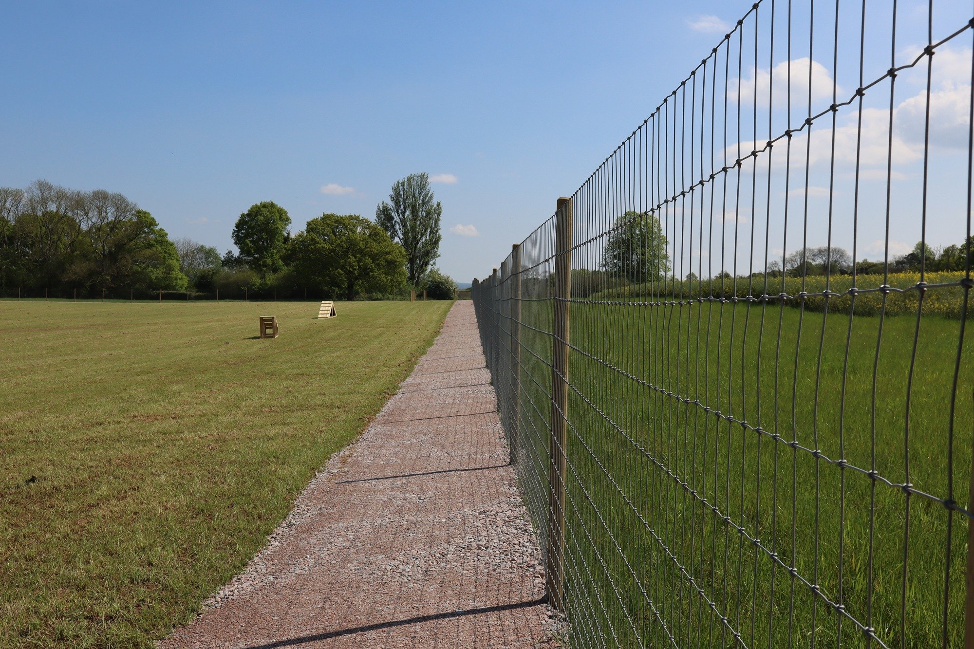 How does Paw Paddock work?