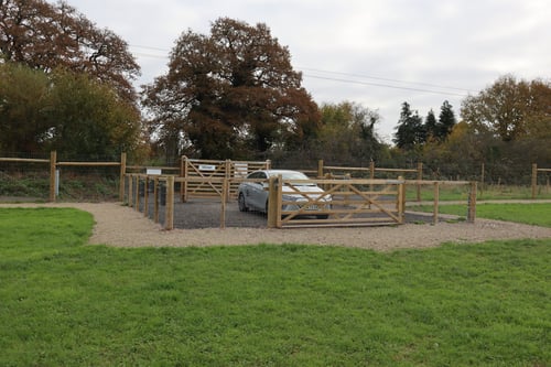 Photo of Paw Paddock Liss